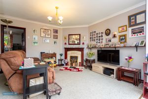 Sitting Room- click for photo gallery